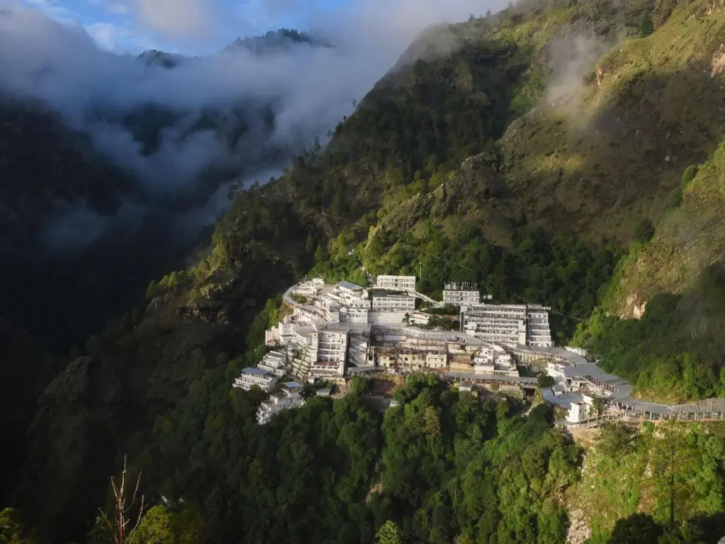 Vaishno Devi Amritsar Tour